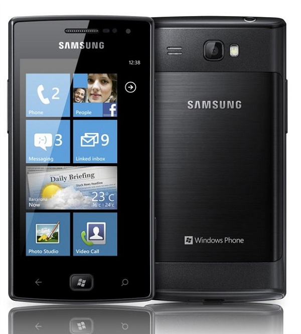 samsung omnia w 02 - Samsung apresenta seu primeiro WP7 Mango, o Omnia W