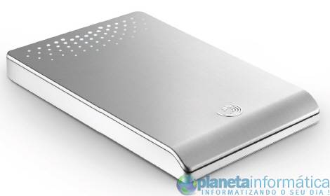 Seagate FreeAgent Go pHDD silver 01 - Seagate FreeAgent Go, 640 GB 2,5"